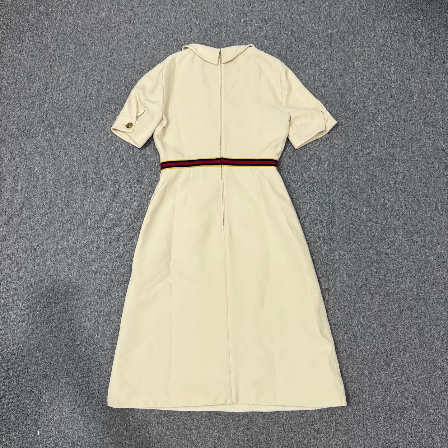 Gucci Gucci Multi-Pocket Buttoned 38 EU Dress NWT Size XS / US 0-2 / IT 36-38 - 2 Thumbnail