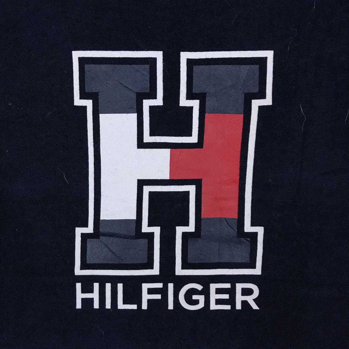 Tommy Hilfiger Vintage Tommy Hilfiger Spell Out Pullover Jumper Sweatshirt Size US L / EU 52-54 / 3 - 3 Thumbnail