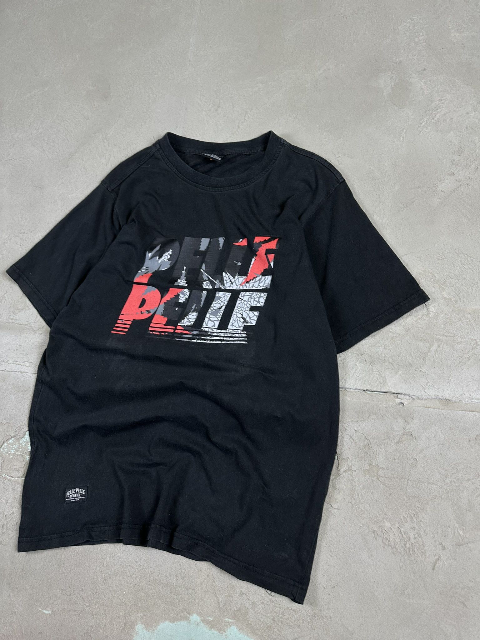 Pelle Pelle Vintage Y2k Pelle Pelle Logo T-shirt Size US M / EU 48-50 / 2 - 3 Thumbnail