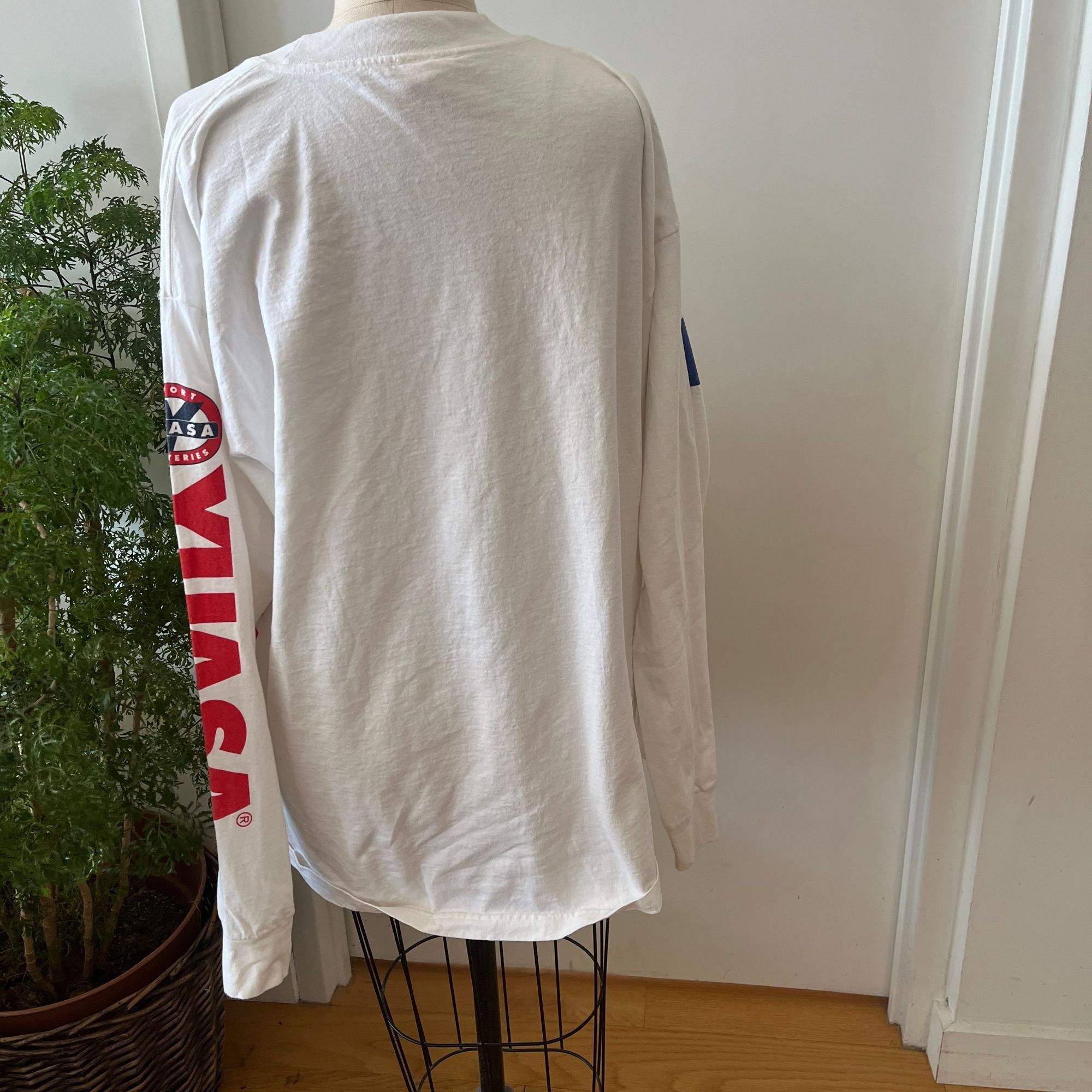Other Vintage YUASA Sports Batteries Racing Long Sleeve Tee Size X Size US XL / EU 56 / 4 - 5 Thumbnail