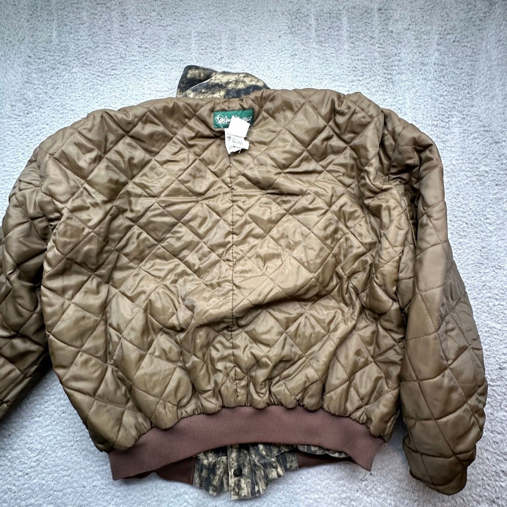 Vintage VINTAGE Gander Mountain Timber Ghost Camouflage Bomber Jacket Mens Large Snap Green 90s Size US L / EU 52-54 / 3 - 7 Thumbnail