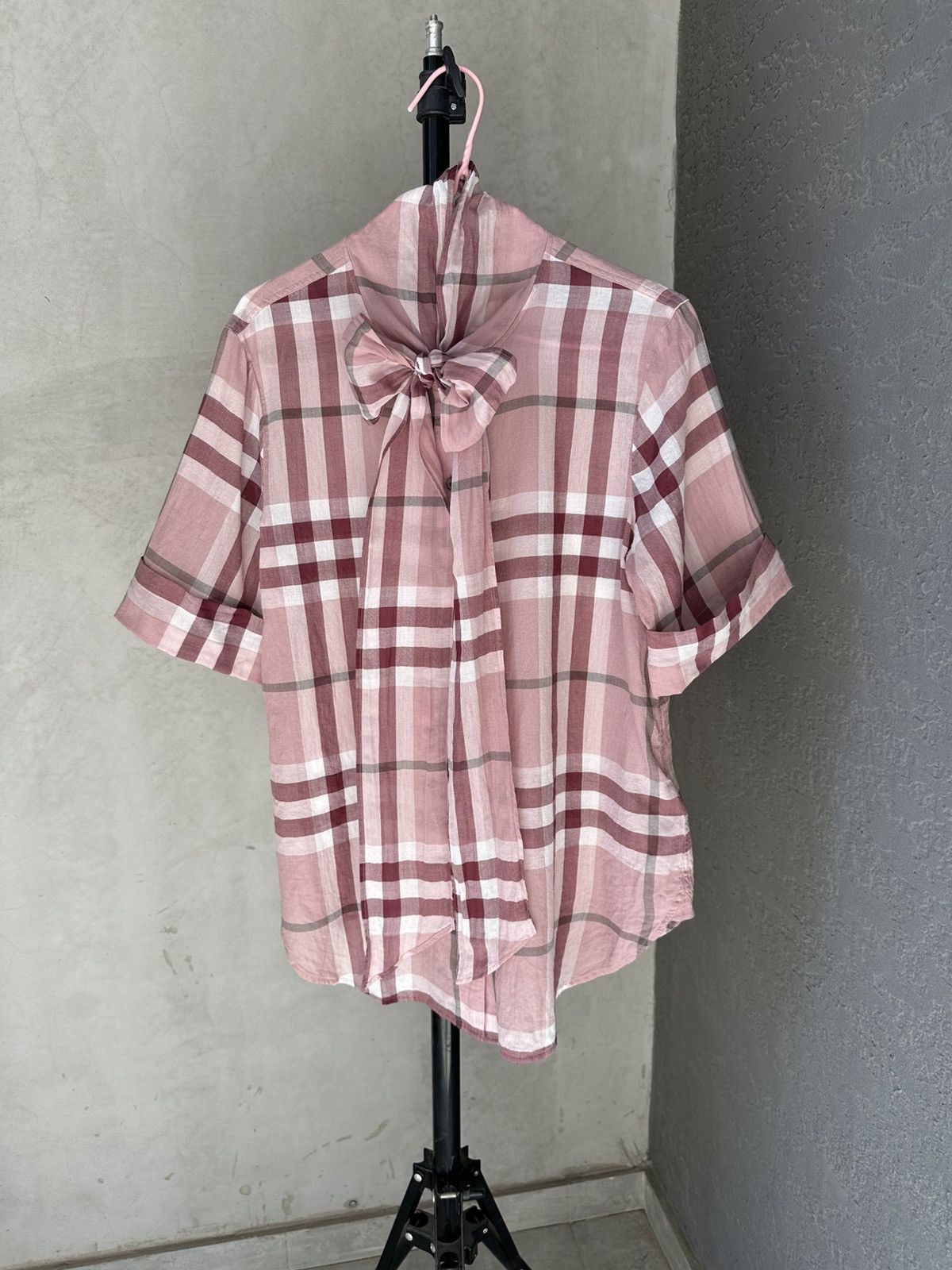 Burberry Burberry blouse Size M / US 6-8 / IT 42-44 - 1 Thumbnail