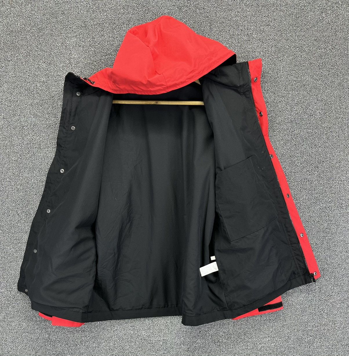 Gu by Uniqlo Supreme Style Hooded Zip Up Light Jacket