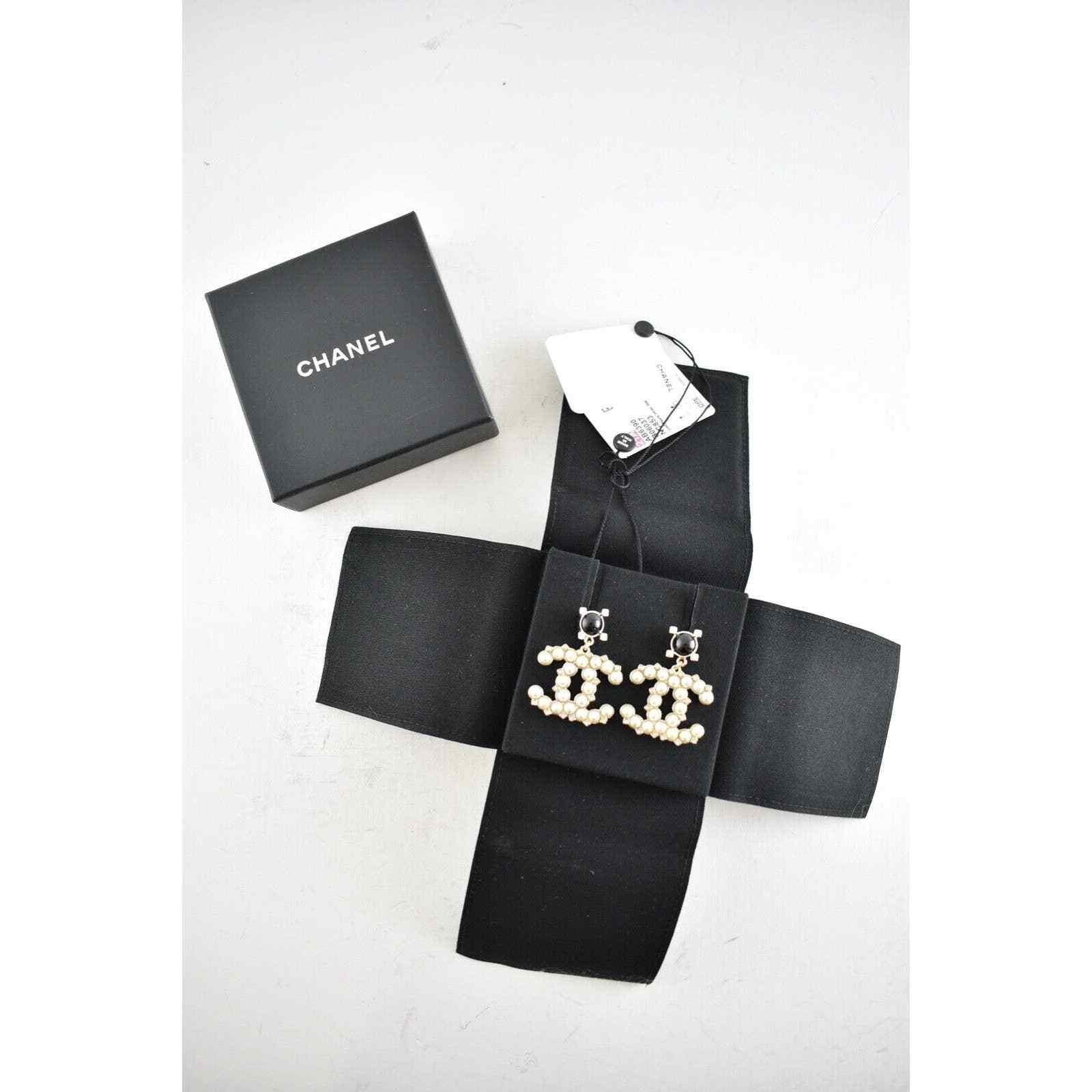 Chanel Chanel Gold Black Crystal Pearl Dangle Statement Earrings Size ONE SIZE - 2 Thumbnail