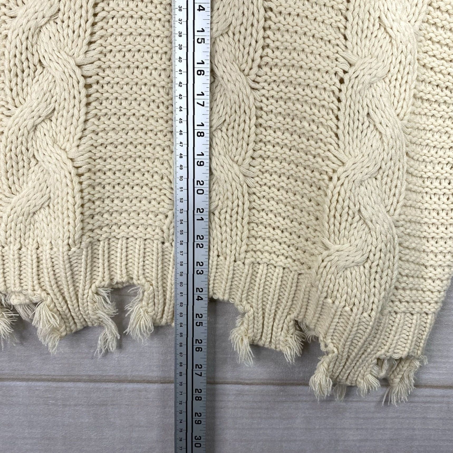 Vintage HYFVE Chunky Knit Sweater Womens L Cream Oversized Fringe Boho Dolman Sleeve Cardigan Size L / US 10 / IT 46 - 4 Thumbnail
