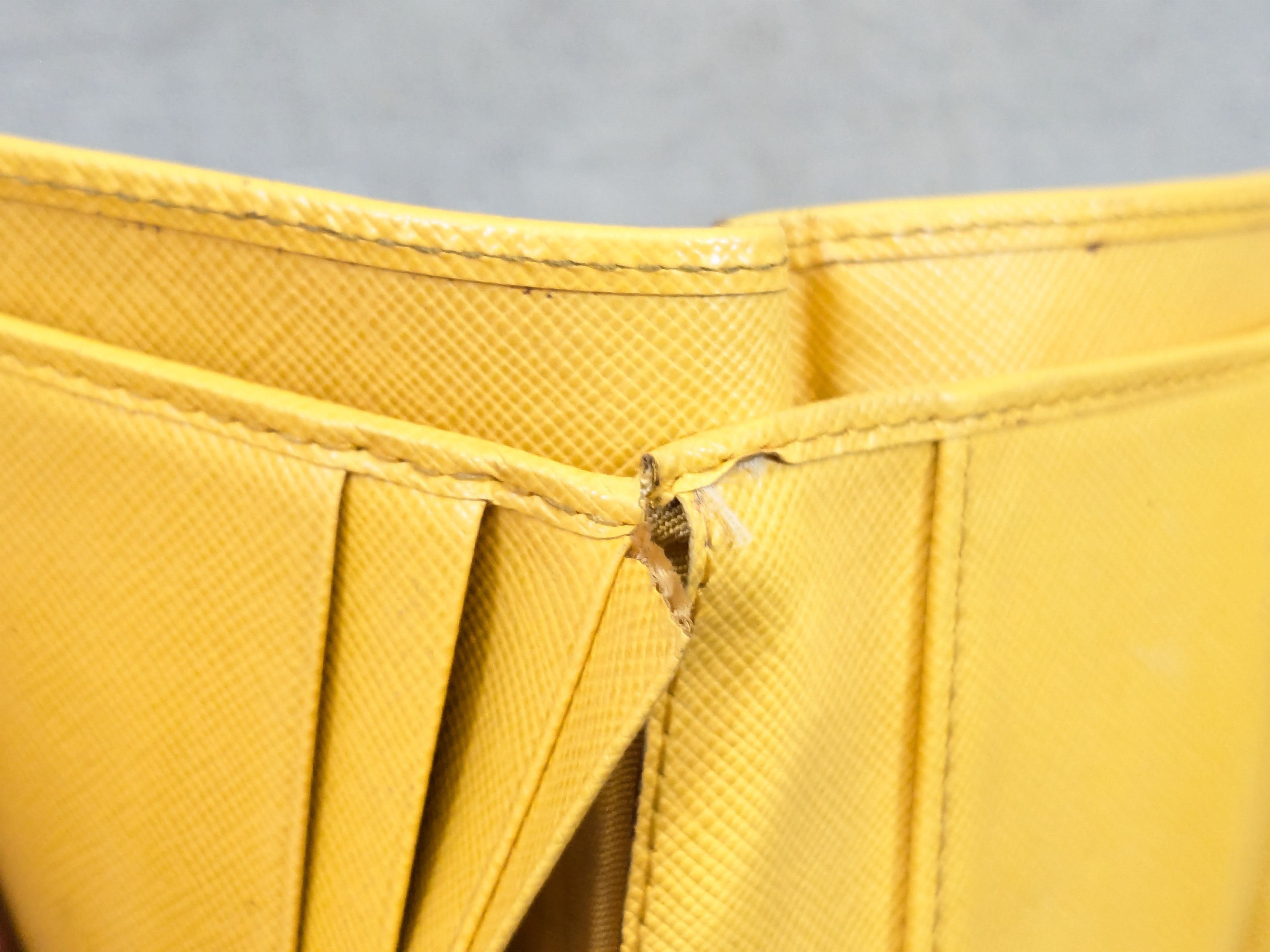 Prada Prada Wallet Yellow Leather Trifold Cardholder Y2K Size ONE SIZE - 13 Thumbnail