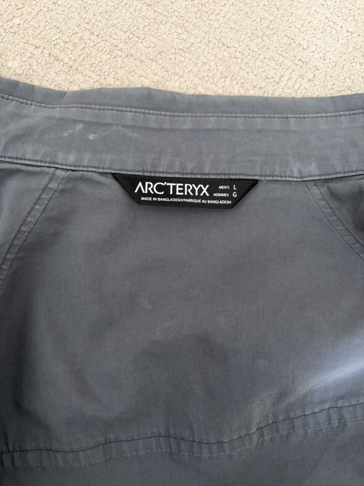 Arc'teryx Short Sleeve Button Up Shirt Size US L / EU 52-54 / 3 - 7 Thumbnail