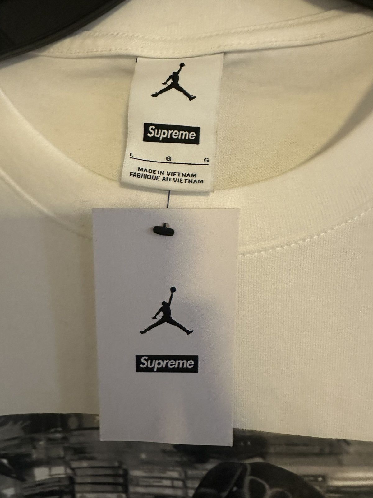 Jordan Brand × Supreme Supreme X Jordan Biggie S/S top Size US XL / EU 56 / 4 - 2 Thumbnail