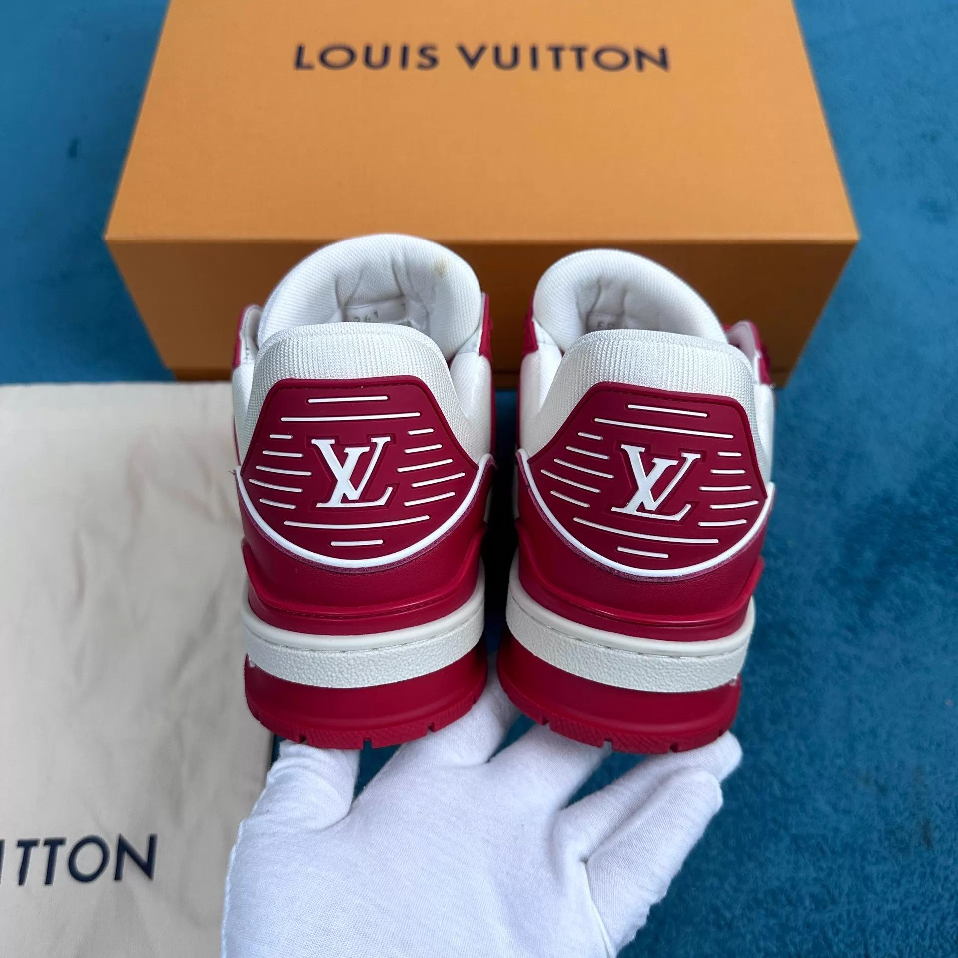 Louis Vuitton LV Trainer Low Top Sneaker Red Charity 7/EU41 Size US 8 / EU 41 - 4 Thumbnail