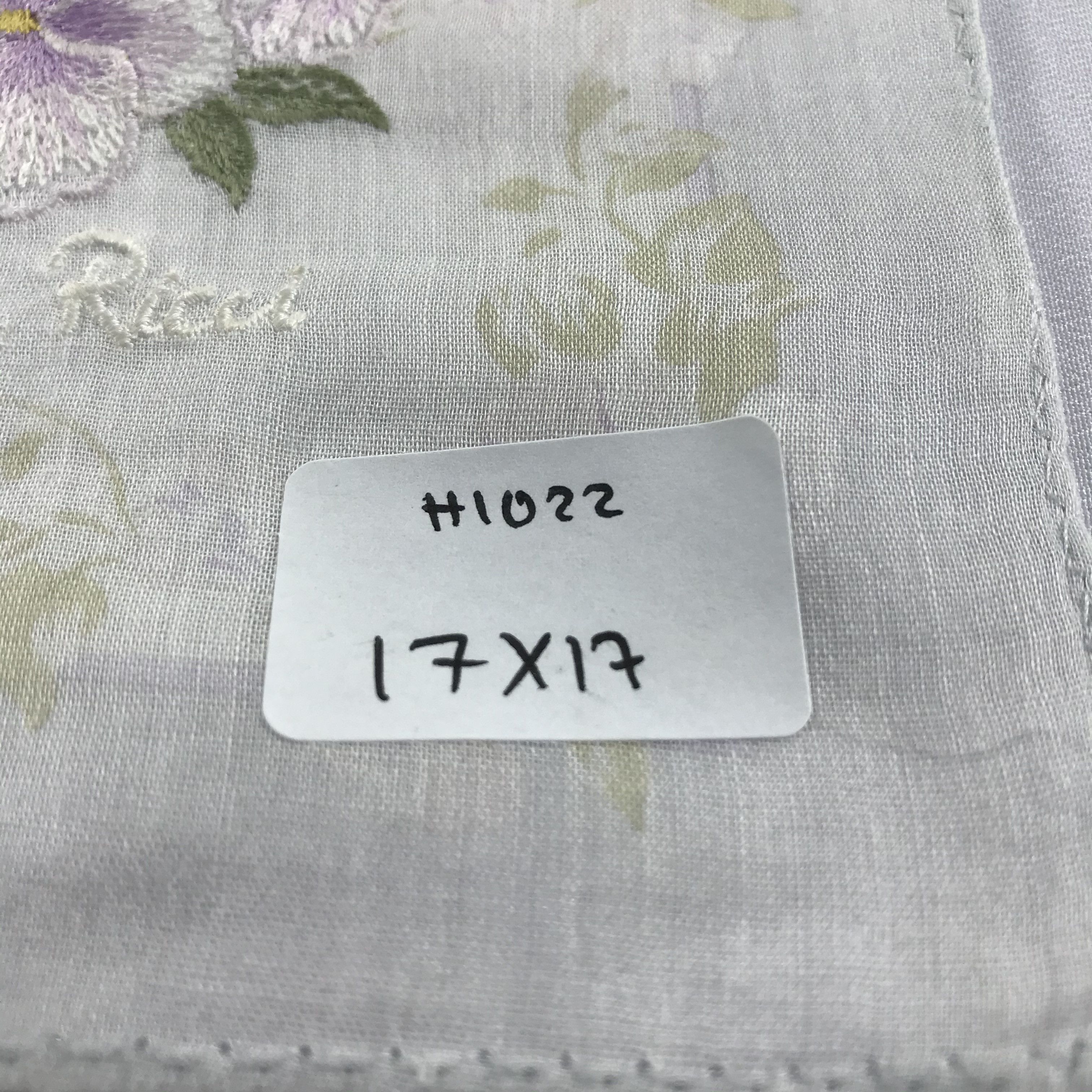 Nina Ricci Nina Ricci NR Handkerchief Neckerchief Bandana H1022 Size ONE SIZE - 7 Thumbnail