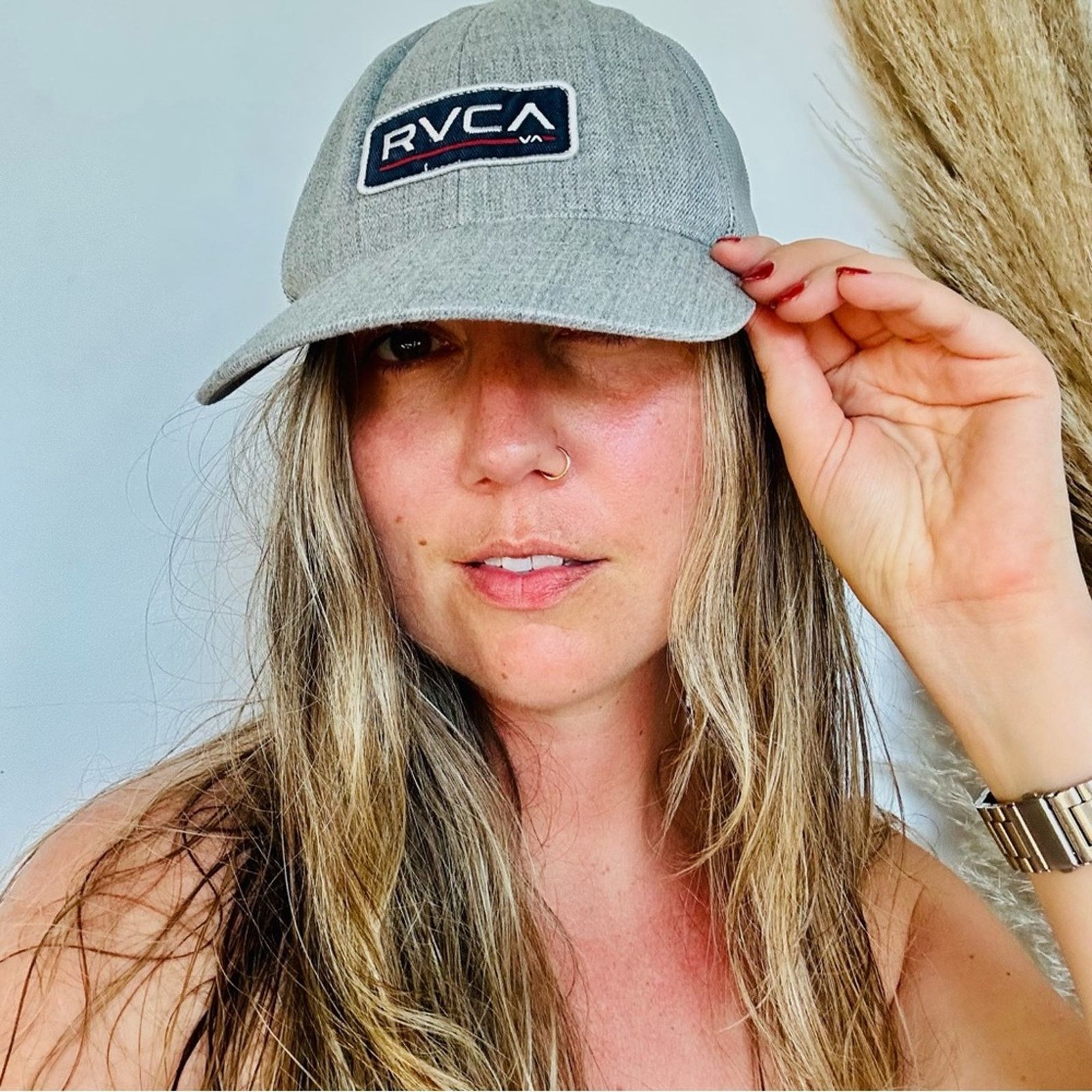 RVCA MENS RVCA Silver Grey Mesh Trucker Black Logo Snap Back Hat Size ONE SIZE - 3 Thumbnail