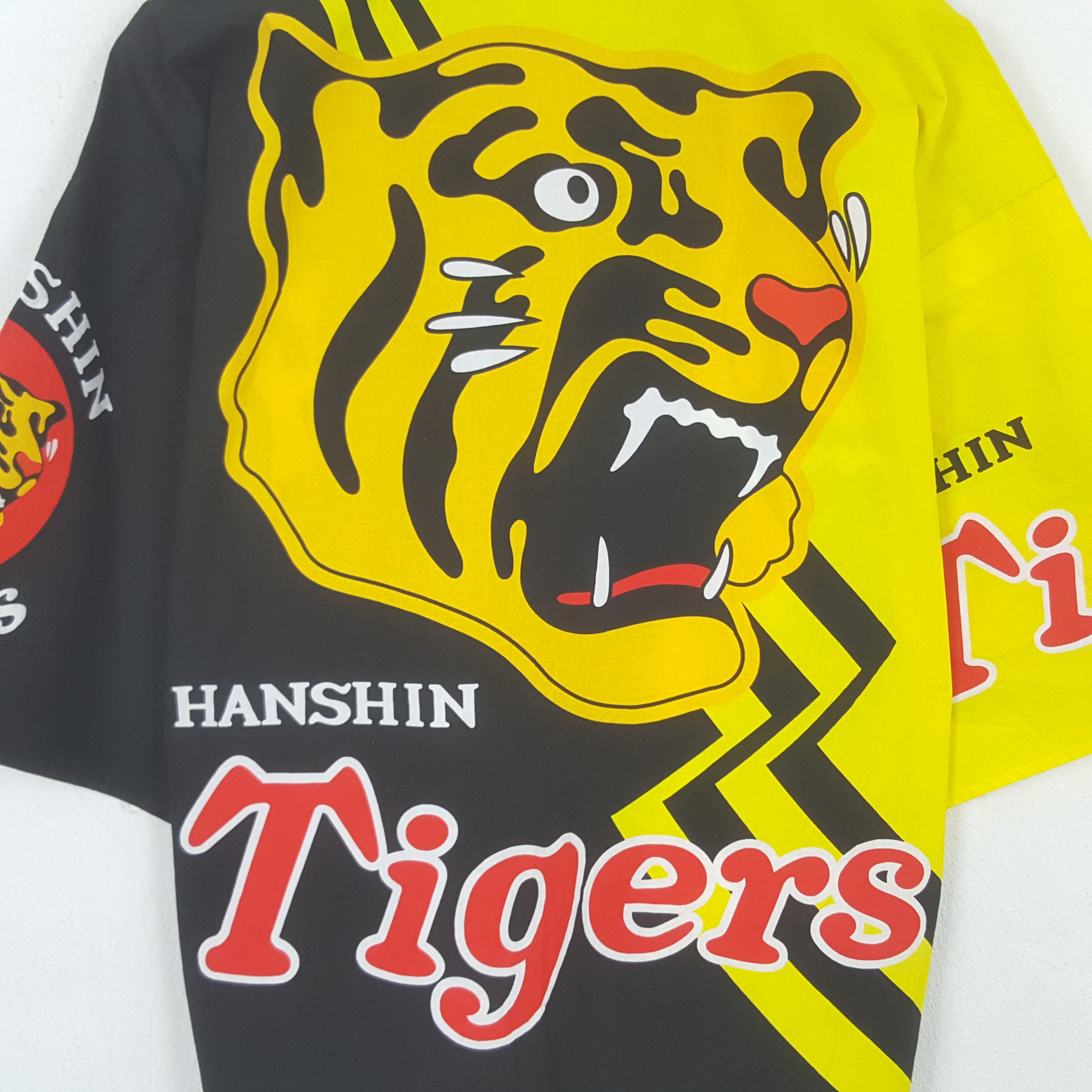 Japanese Brand Vintage Hanshin Tigers Kimono Overprinted Jacket Size US L / EU 52-54 / 3 - 2 Thumbnail