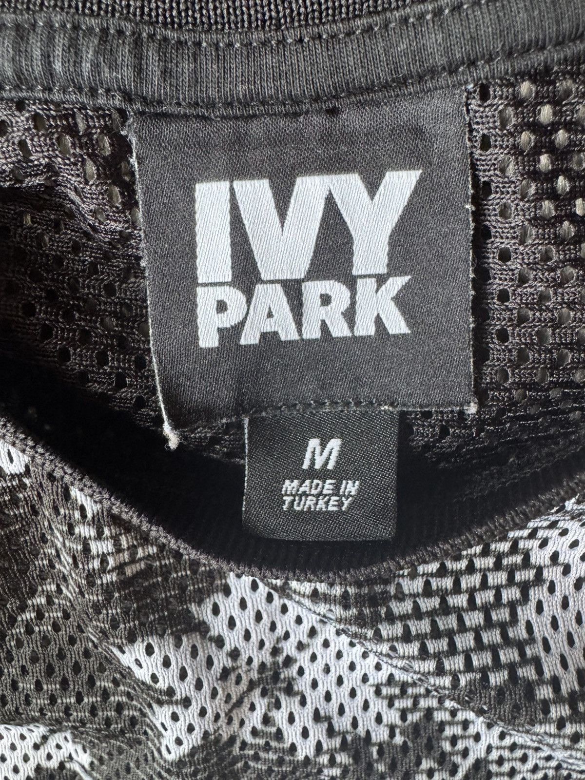 Ivy Park Floral Mesh Basketball Tank Jersey, Streetwear Revolve Size M / US 6-8 / IT 42-44 - 5 Thumbnail