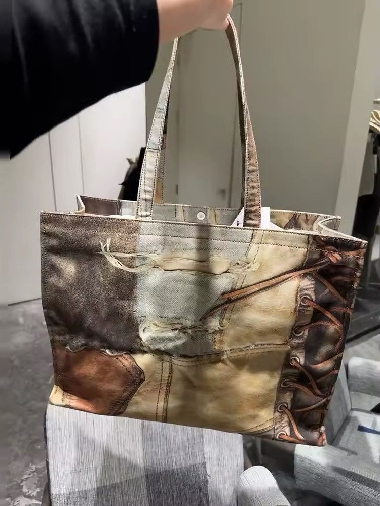 Vintage Streetwear Design Custom Capacity Shoulder Shopping Bag Size ONE SIZE - 5 Thumbnail