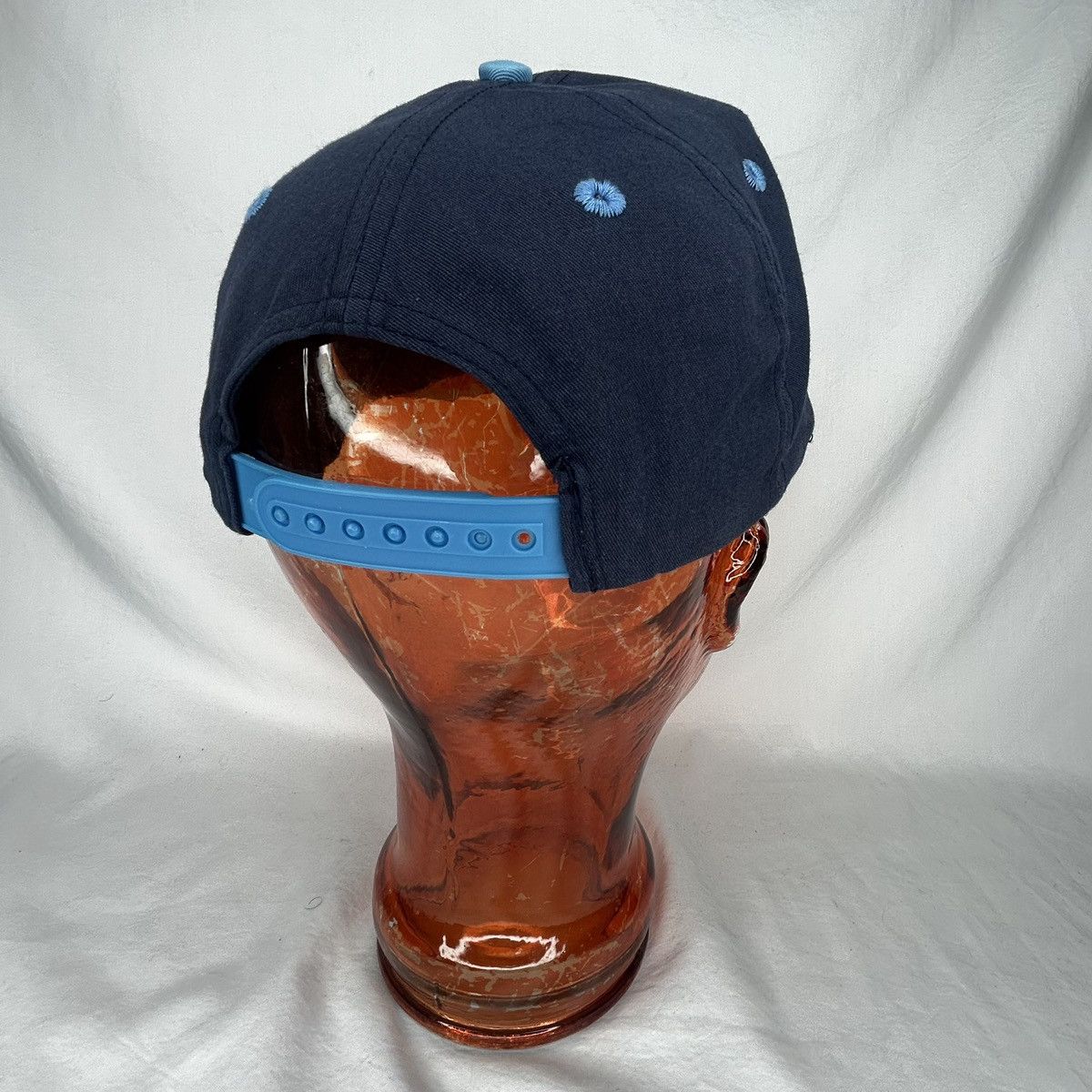 Logo 7 Vtg 90’s UNC Tarheels Navy Blue Logo 7 SnapBack Hat Size ONE SIZE - 3 Thumbnail