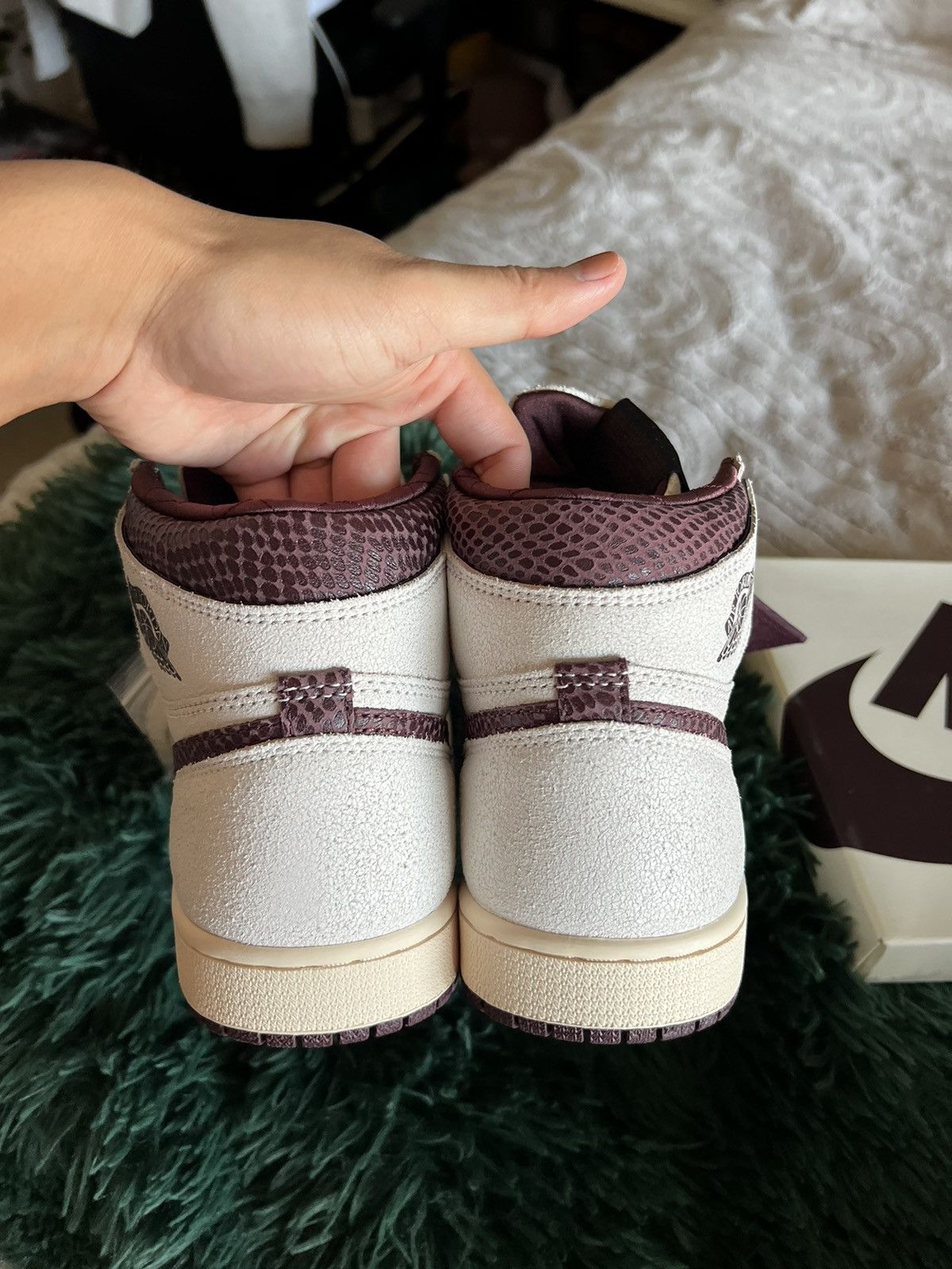 Jordan Brand A Ma Maniére x Air Jordan 1 High OG ‘Airness’ Size 8 Size US 8 / EU 41 - 4 Thumbnail