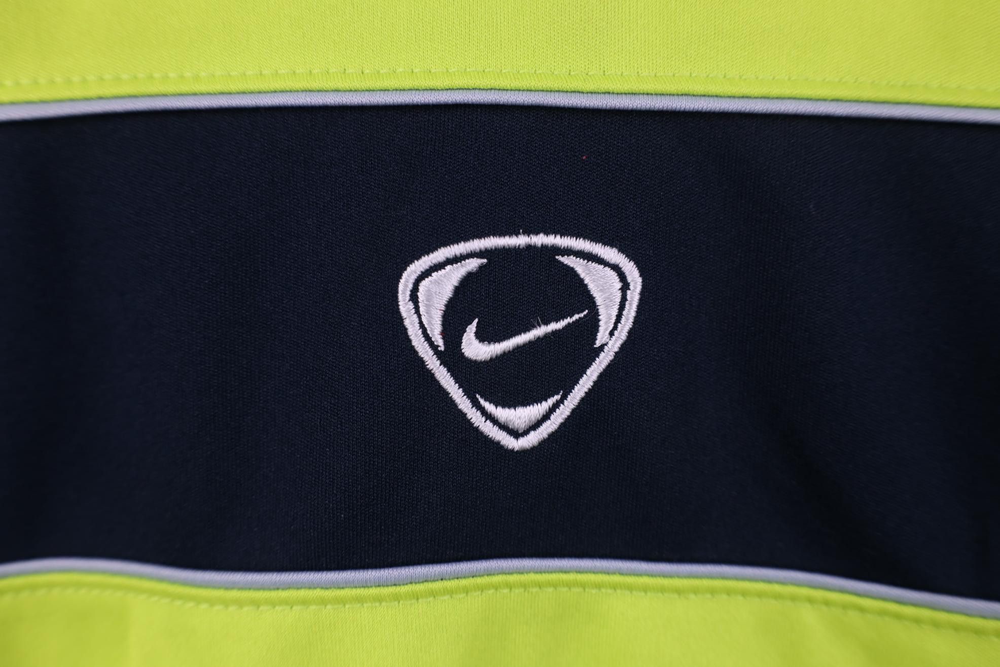 Nike Vintage Y2K Nike Total 90s Soccer Center Swoosh T-Shirt Size US S / EU 44-46 / 1 - 4 Thumbnail