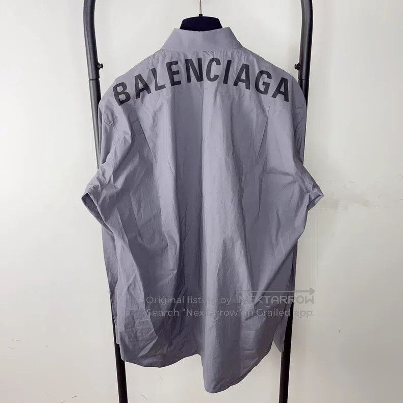 Balenciaga Balenciaga size 39 Solid Color Collar Back Logo Printed Si Size US M / EU 48-50 / 2 - 2 Thumbnail