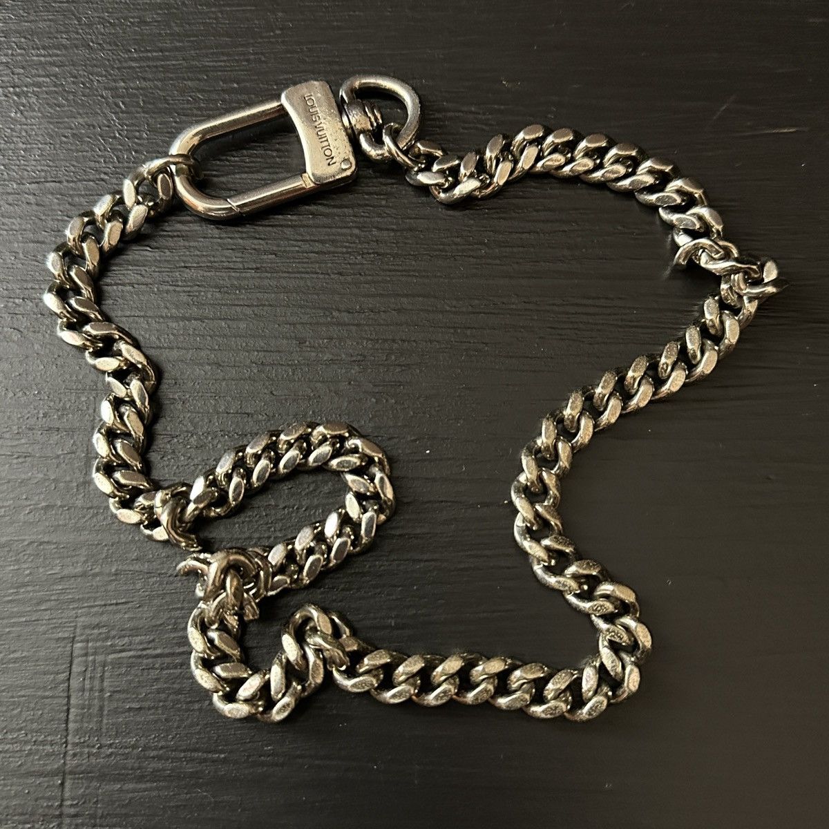 Louis Vuitton Louis Vuitton Chain Size ONE SIZE - 2 Thumbnail