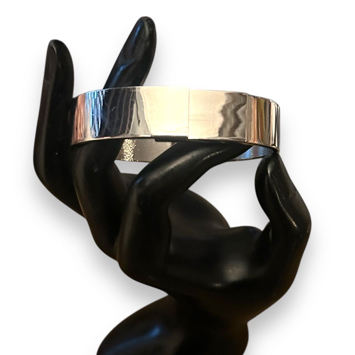 Other Glossy stainless steels steel hinged bangle bracelet Size ONE SIZE - 4 Thumbnail