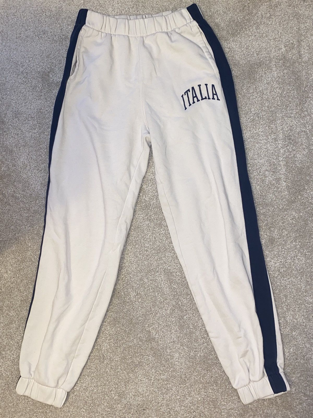 Hollister Hollister ultra high rise sweatpants Size 25" / US 0 / IT 36 - 1 Thumbnail