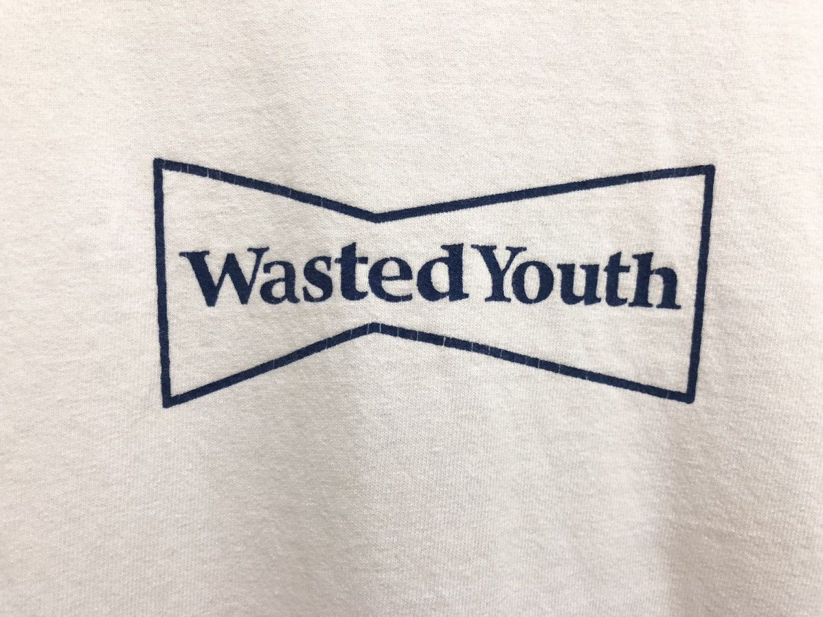 Girls Don't Cry 2022 VERDY WASTED YOUTH ILLUMINATION MINIONS THE RISE OF GRU Size US L / EU 52-54 / 3 - 6 Thumbnail