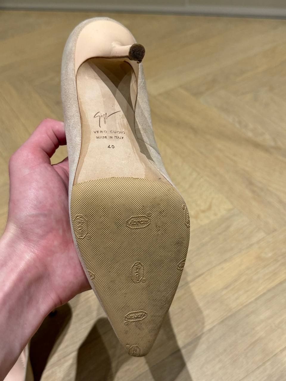 Giuseppe Zanotti Giuseppe Zanotti Beige Suede Heels Size US 9 / IT 39 - 7 Thumbnail