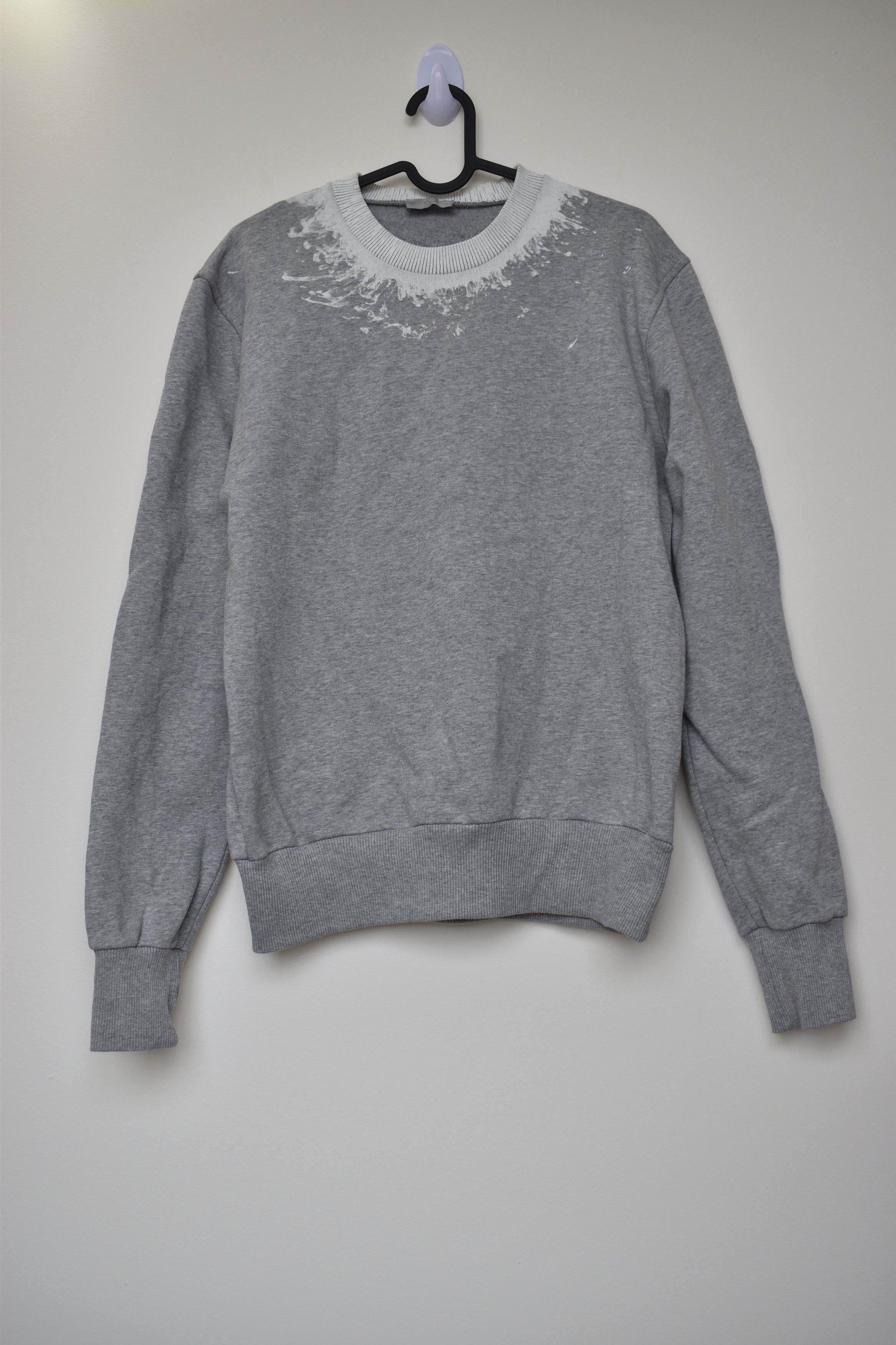 Dior Dior AW17 Paint Splatter Neck Painted Grey Crewneck Sweater Size US XS / EU 42 / 0 - 1 Thumbnail