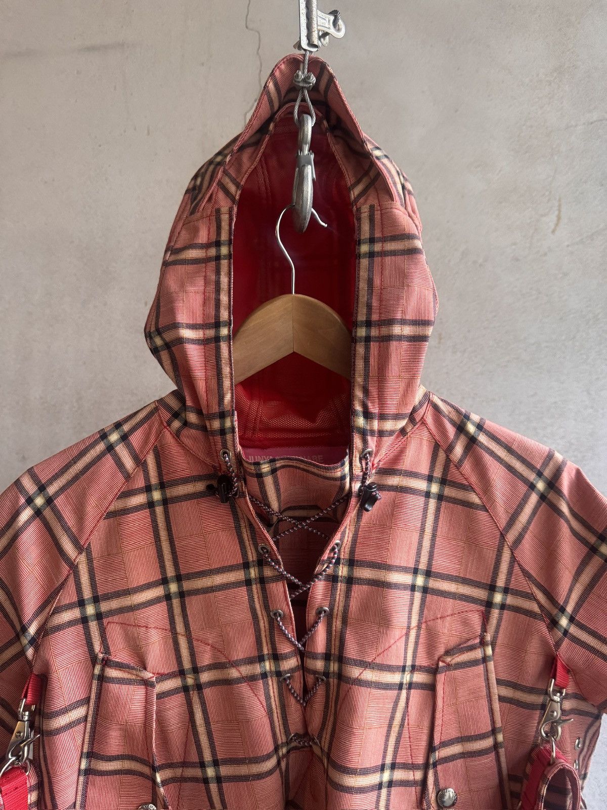 Junya Watanabe Junya Watanabe Man Pink Tartan Gore-Tex Bondage Smock Size US M / EU 48-50 / 2 - 6 Thumbnail