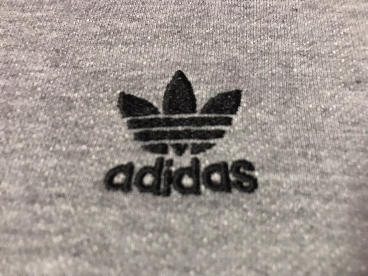 Adidas Vintage 90's Adidas Sweatshirts Size L Size US L / EU 52-54 / 3 - 3 Thumbnail