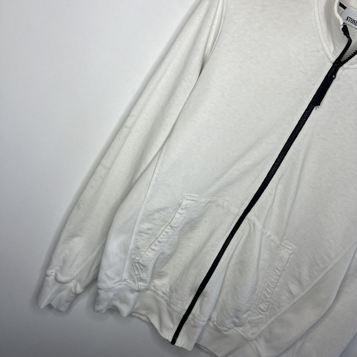 Stone Island Stone Island White Zip Sweatshirt Size US M / EU 48-50 / 2 - 3 Thumbnail