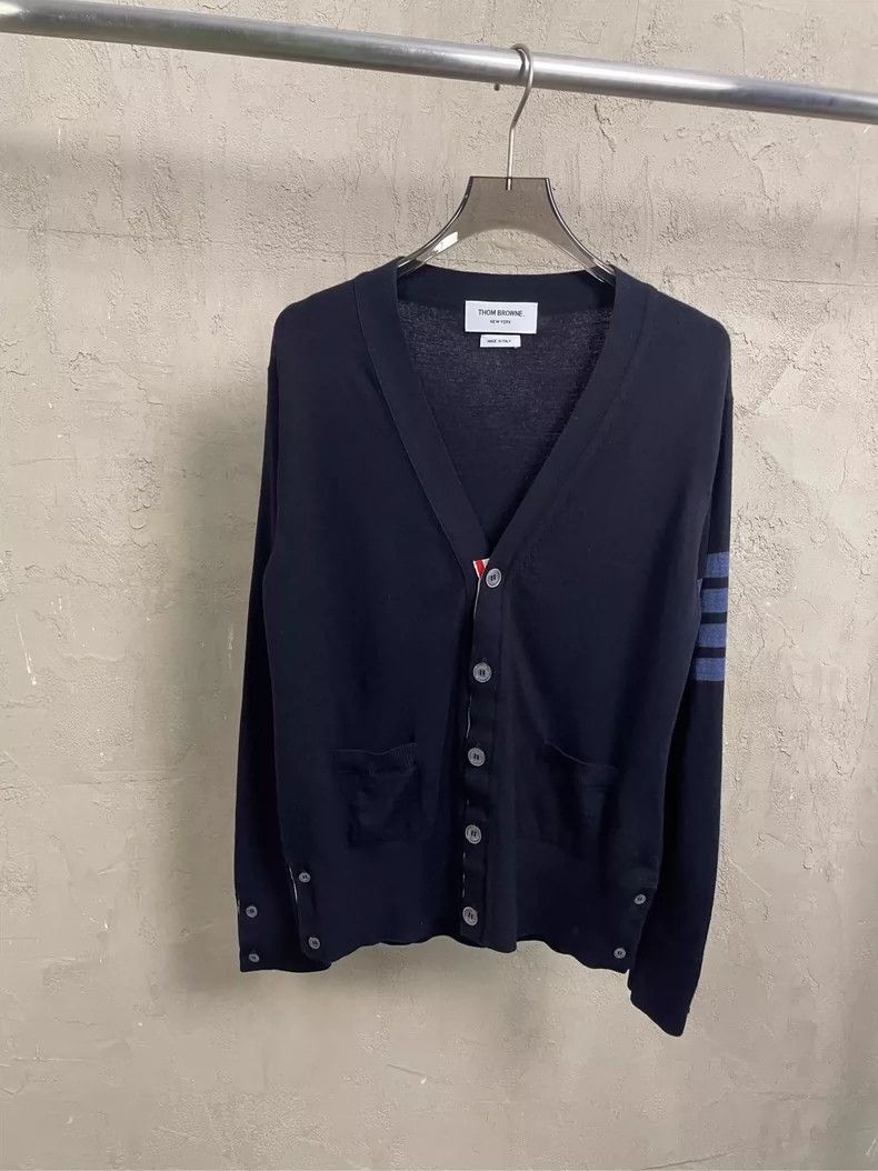 Thom Browne Thom browne Dark blue new blue four-striped wool cardigan j Size US M / EU 48-50 / 2 - 1 Thumbnail