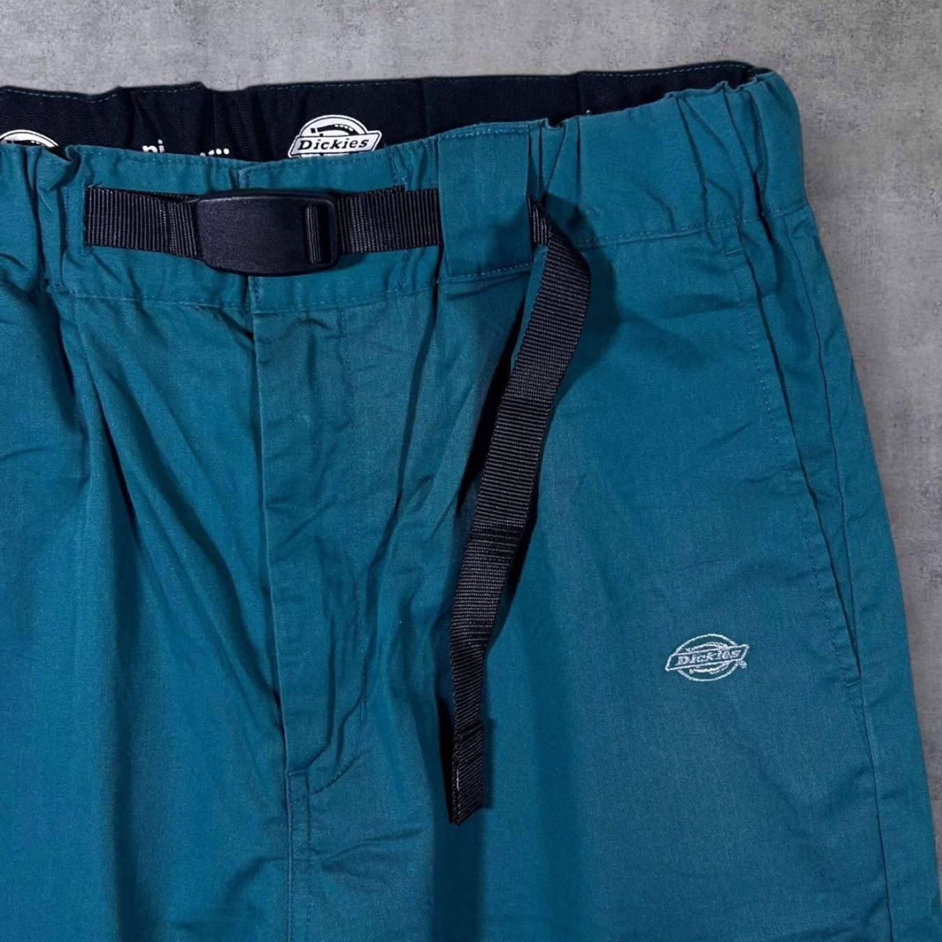 Dickies Dickies x Niko and... Teal Blue Straight Leg Parachute Trousers 31 x 27 Mens Trousers Zip Fly 31 Regular Size US 31 - 4 Thumbnail