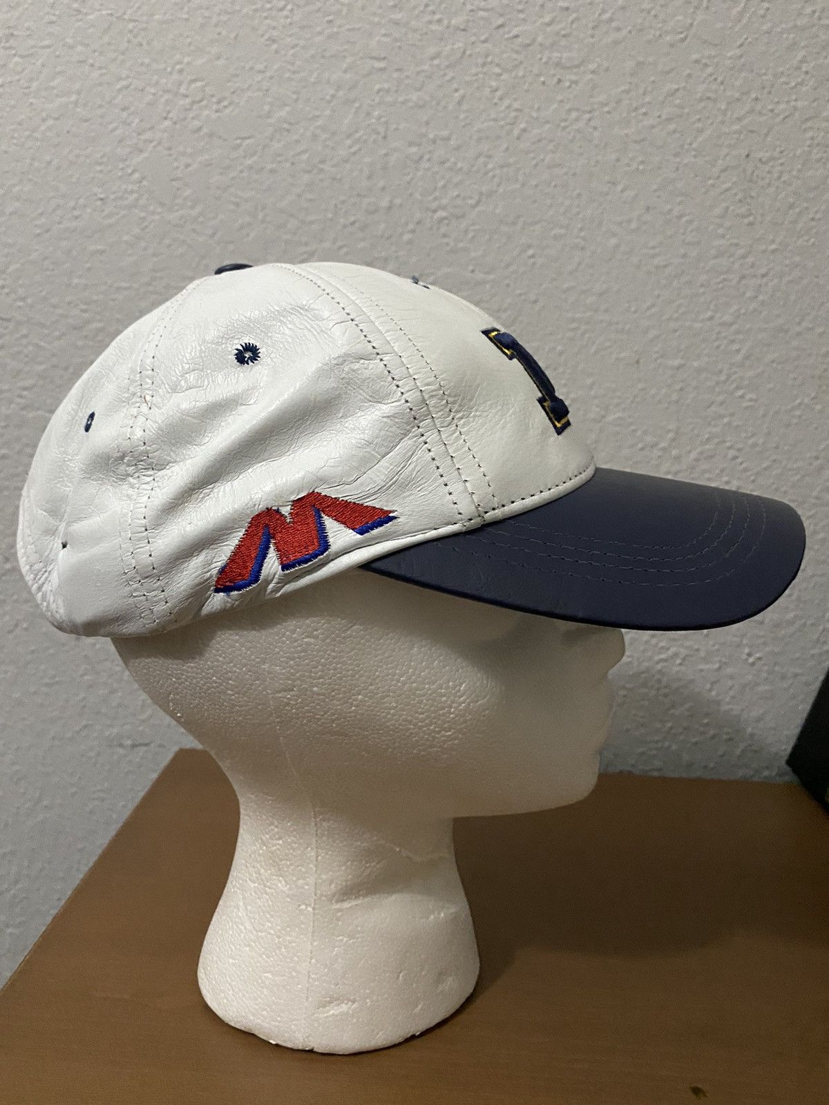 Vintage Vintage 90’s leather hat Michigan wolverines Size ONE SIZE - 4 Thumbnail