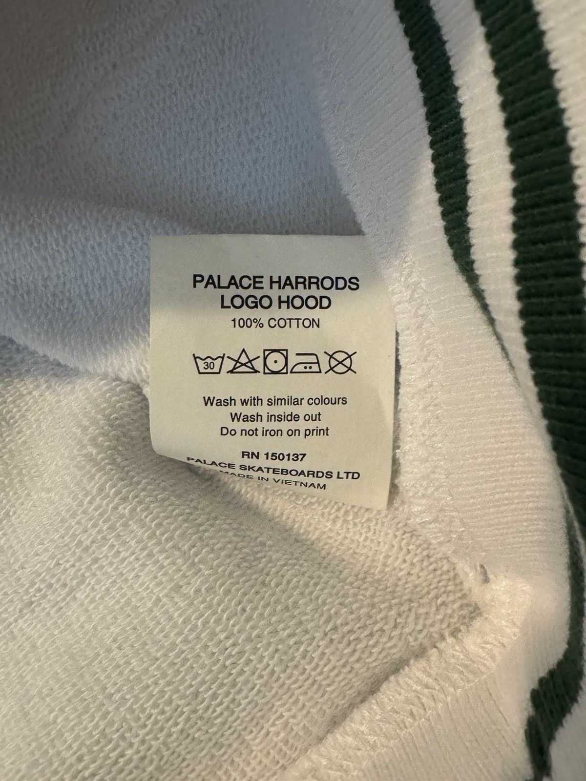 Palace Palace x Harrods embroidered logo hoodie Size US M / EU 48-50 / 2 - 6 Thumbnail