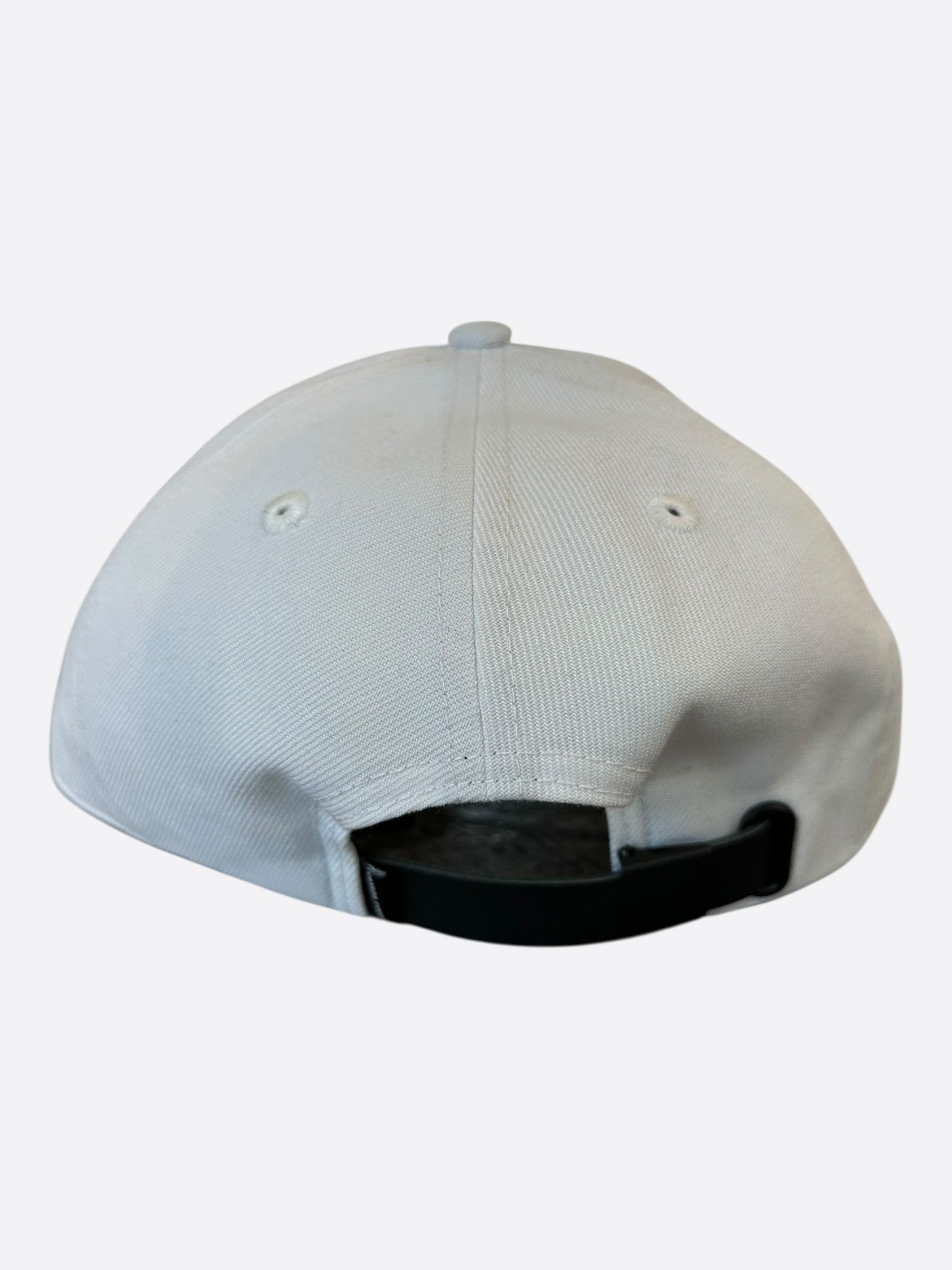 Canada Goose Canada Goose White Embroidered Logo Hat Size ONE SIZE - 3 Thumbnail