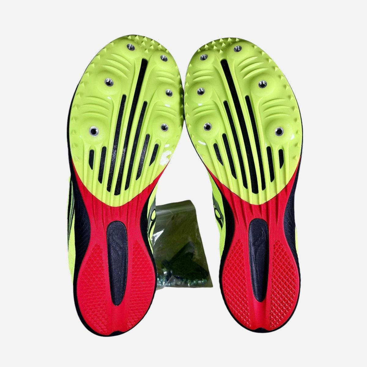 Saucony Saucony Men’s Velocity MP Green Red Track Shoes Sz 11.5 Size US 11.5 / EU 44-45 - 4 Thumbnail