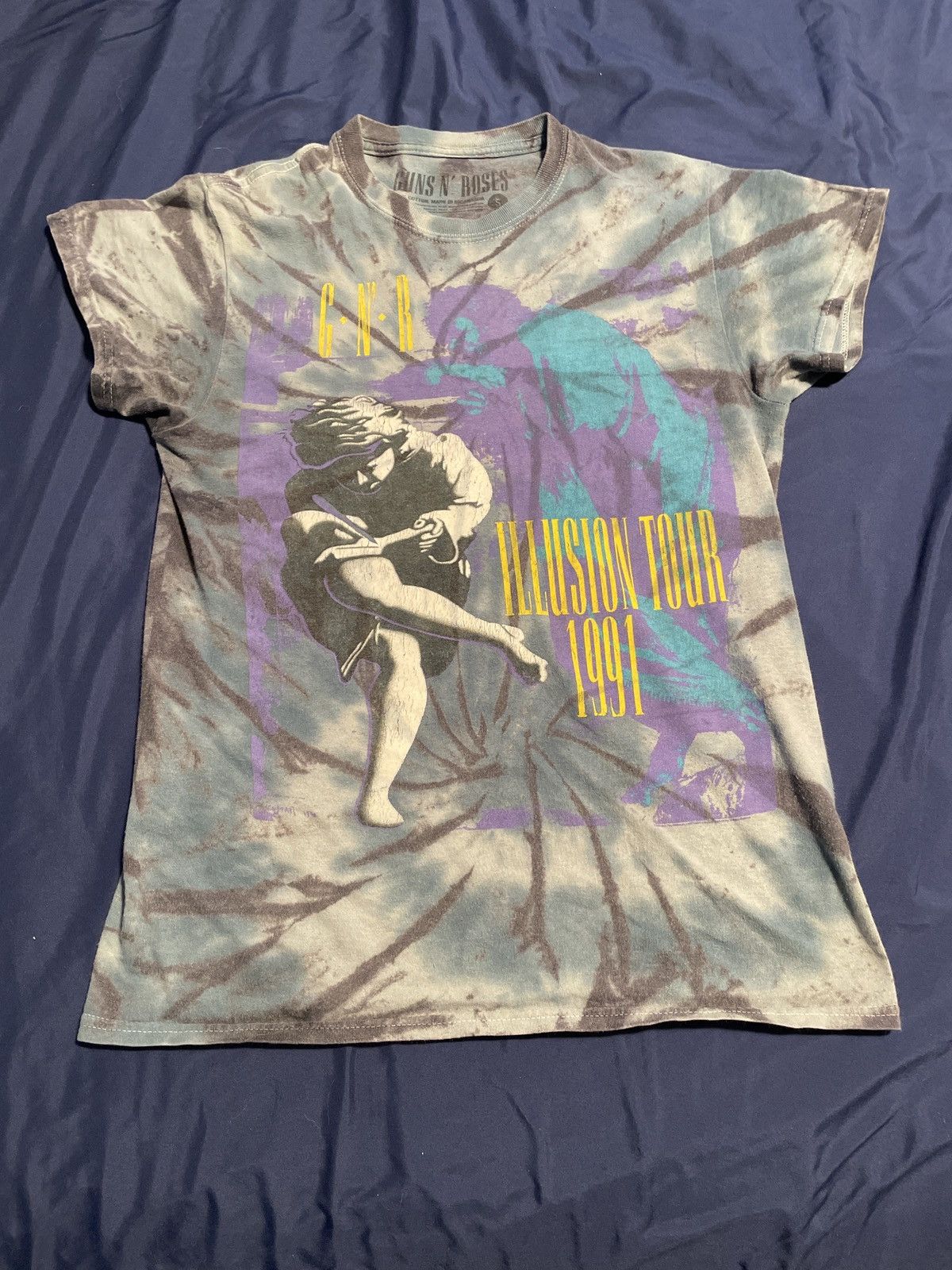 Guns N’ Roses lança box set de Use Your Illusion com 97 faixas