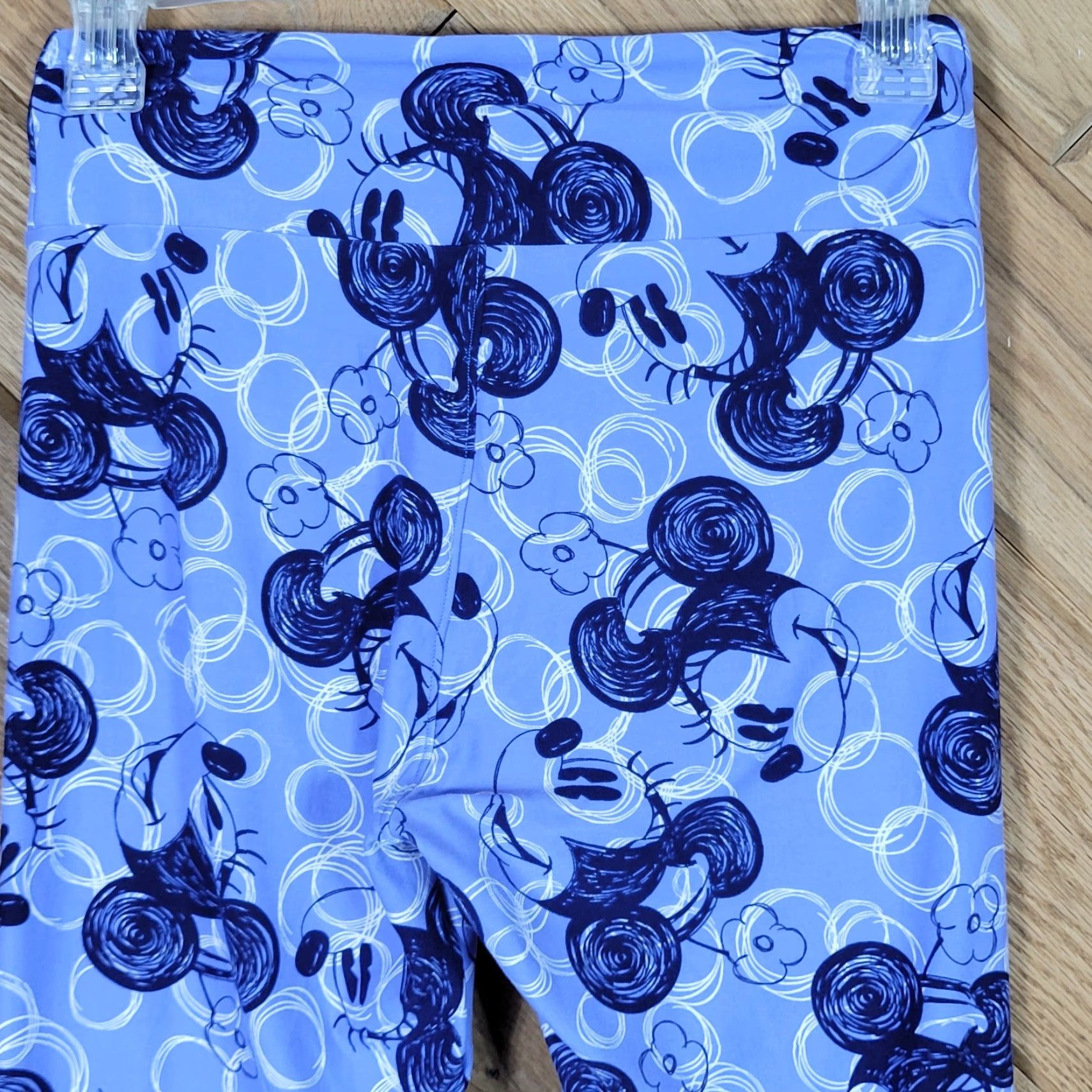Vintage LuLaRoe Disney Mickey Mouse Leggings Ankle Blue One Size OS Women Stretch Yoga Casual Featured/Classic Disney Theme Ladies Womens Size 42" / US 20 - 4 Thumbnail