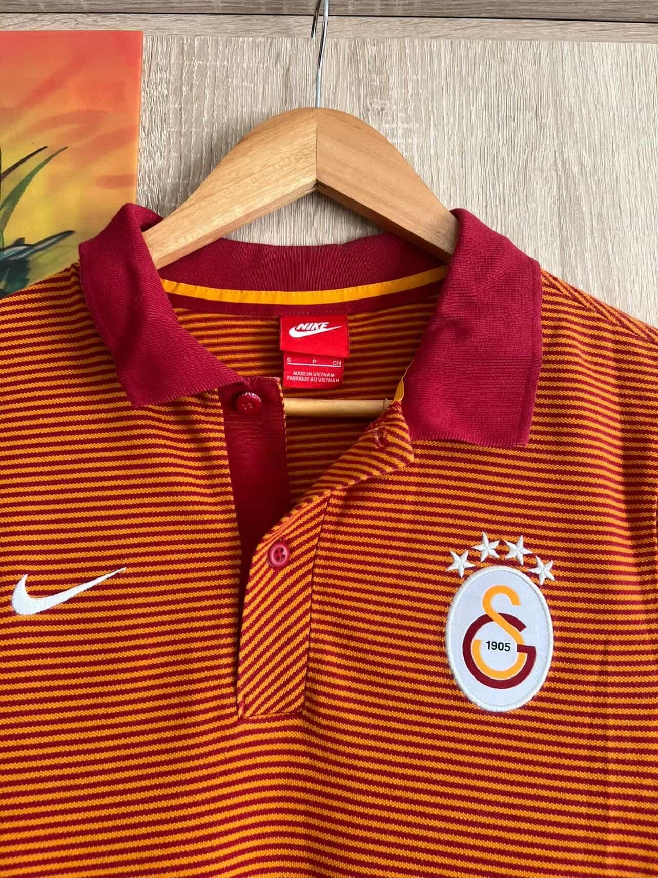 Nike Nike 1905 Galatasaray soccer Jersey Size US S / EU 44-46 / 1 - 6 Thumbnail