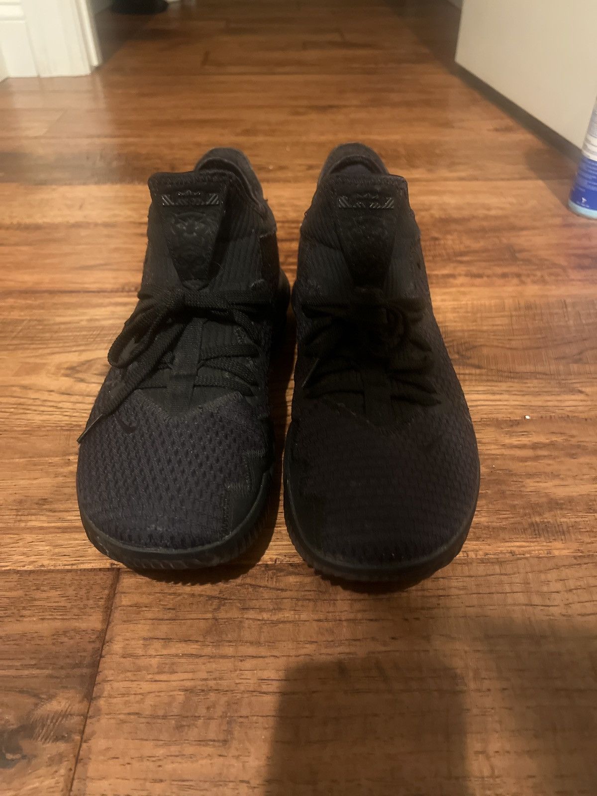 Nike Nike LeBron 16 Triple Black 2019 Size US 12 / EU 45 - 4 Thumbnail