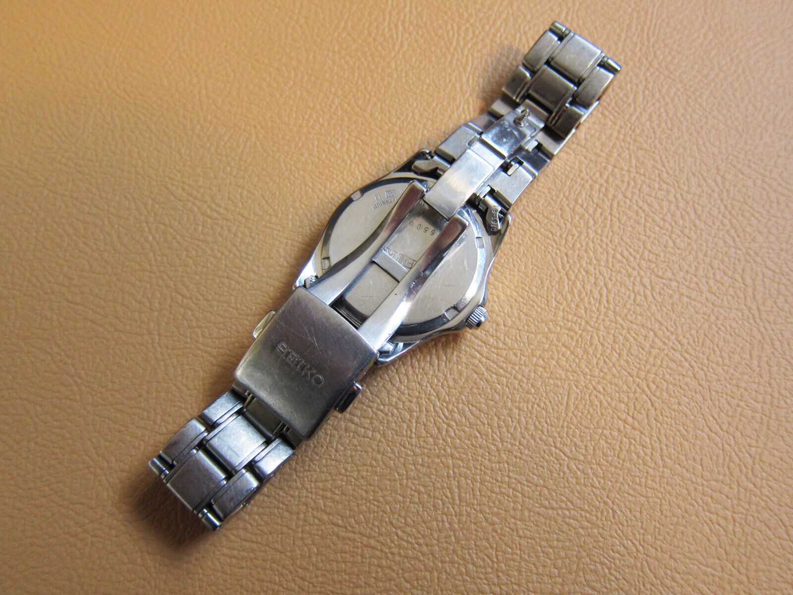 Seiko SEIKO V145-0AZ0 Solar Titanium Men's Watch with Shell Dial Size ONE SIZE - 7 Thumbnail
