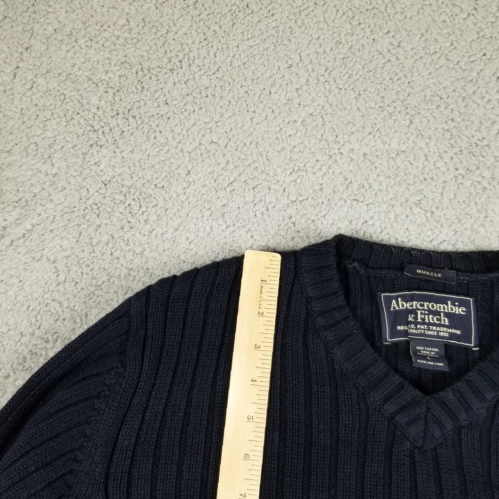 Abercrombie & Fitch Abercrombie & Fitch Sweater Women Large V-Neck Black Ribbed Moose Pullover Knit Long Sleeve Size L / US 10 / IT 46 - 3 Thumbnail