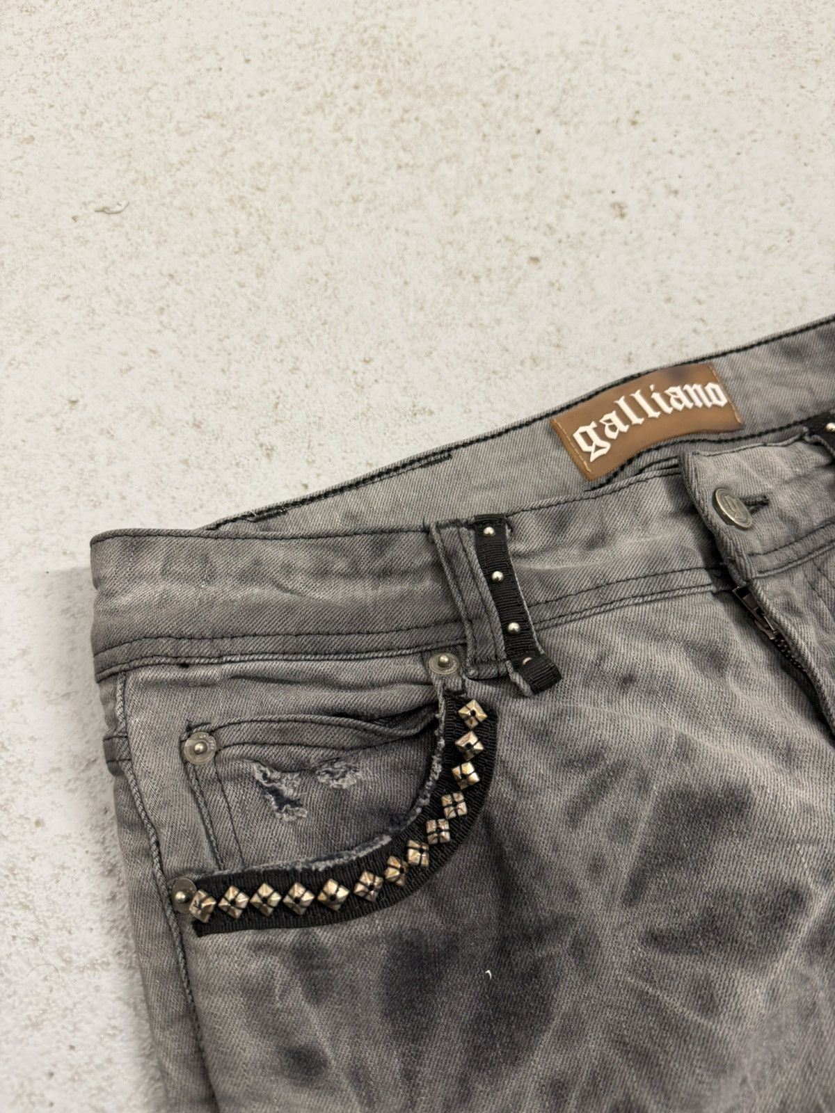 John Galliano Vintage John Galliano Studded Washed Skinny Jeans Unisex Size US 30 / EU 46 - 7 Thumbnail