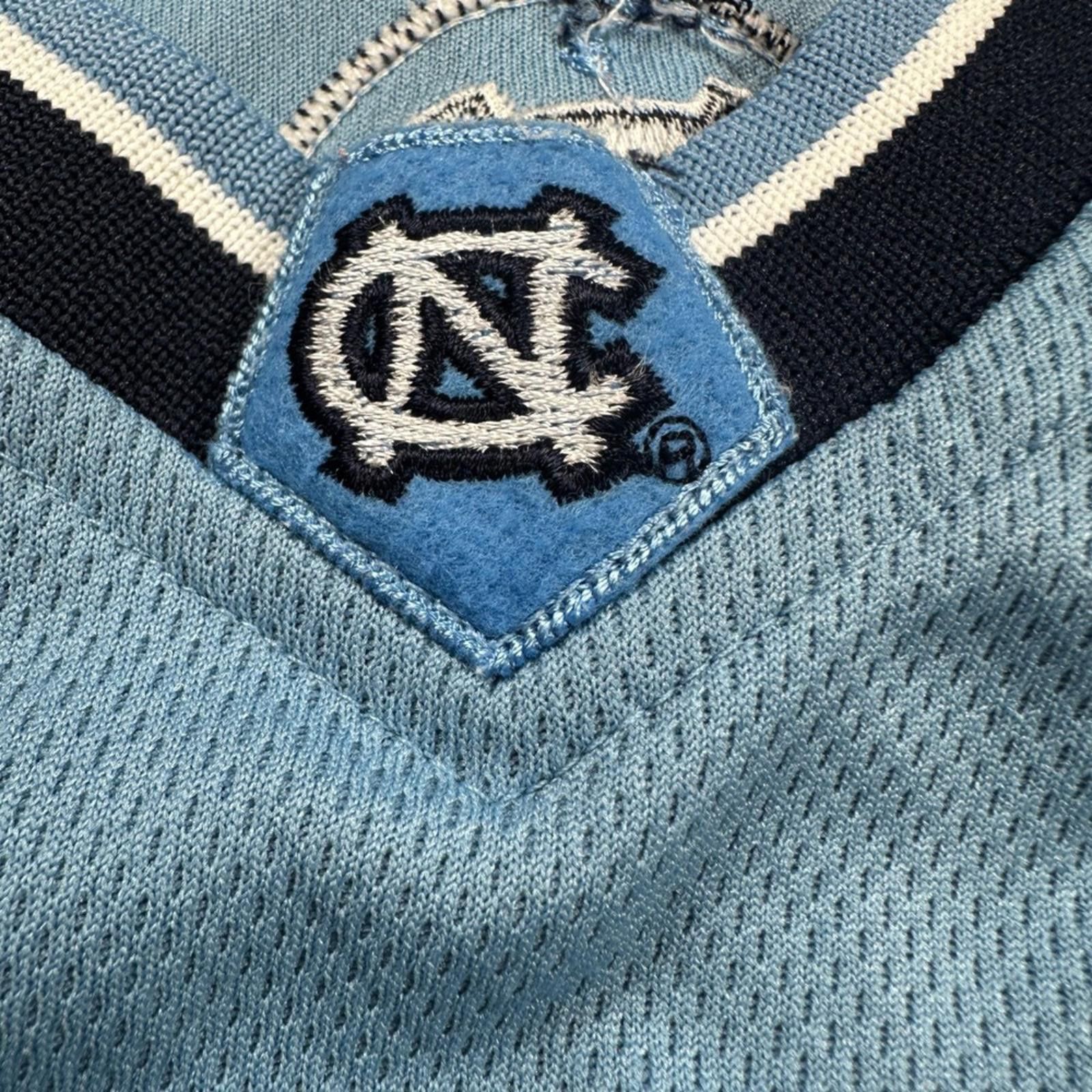 Colosseum Athletics Vintage UNC Tar Heels Kids Youth XL Basketball Jersey 2 Size US XL / EU 56 / 4 - 8 Thumbnail