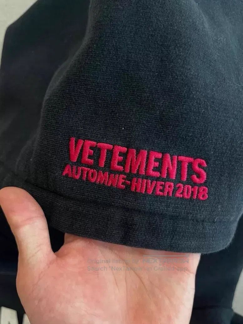Vetements VETEMENTS Portrait Sweatshirt Size US M / EU 48-50 / 2 - 2 Thumbnail