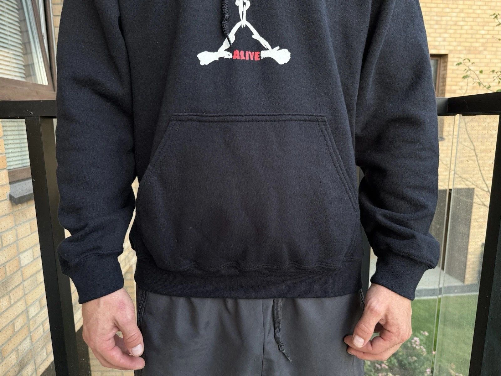 Fruit Of The Loom Vintage Pearl Jam Alive Hoodie Gildan Pulover Sweatshirt Size US M / EU 48-50 / 2 - 4 Thumbnail