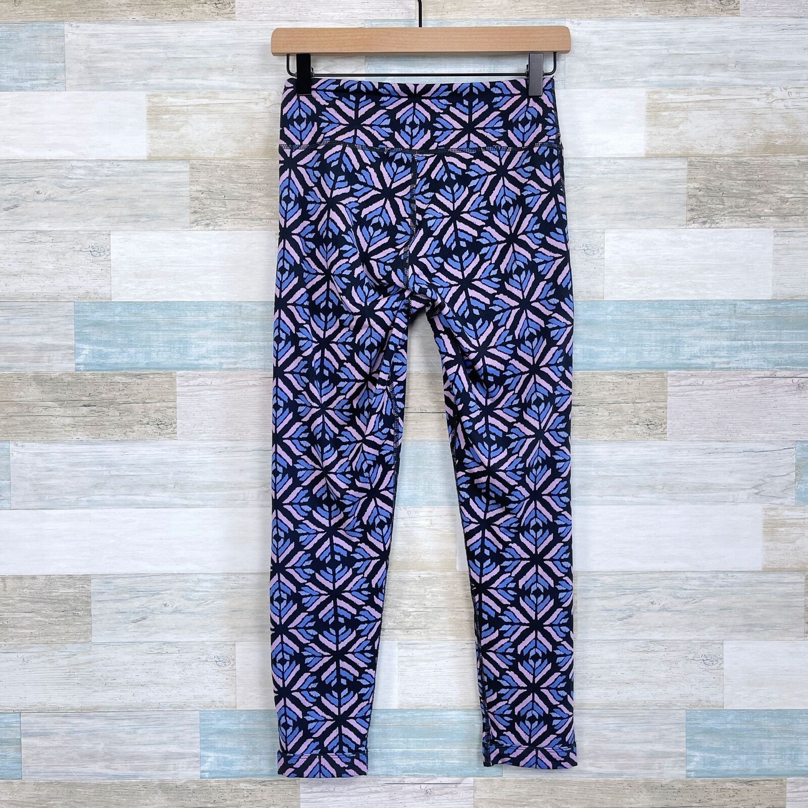 American Eagle Outfitters Aerie Cut Out Hem Mid Rise Leggings Womens Small Size 24" / US 00 / IT 34 - 4 Thumbnail