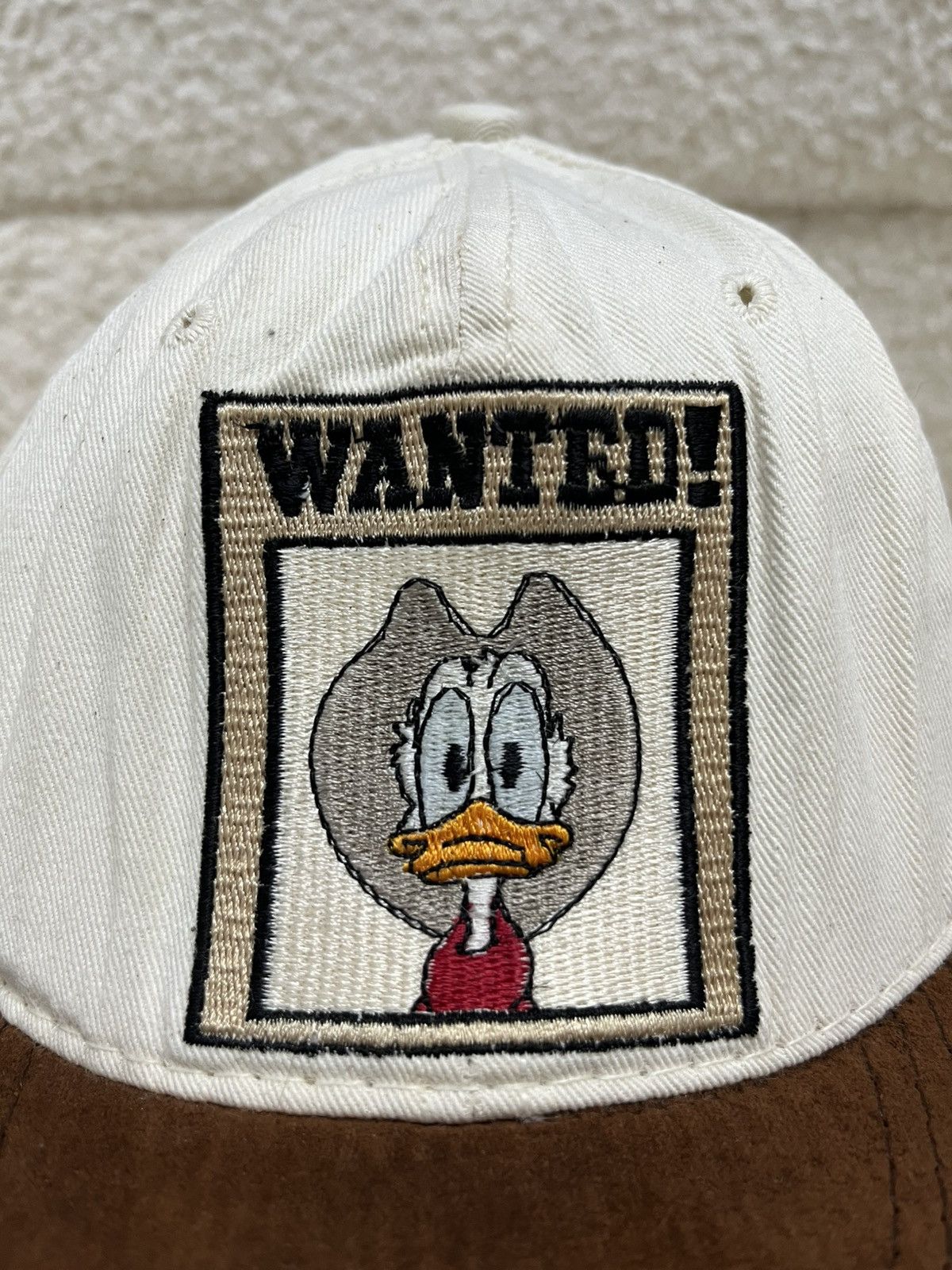 Warner Bros VINTAGE HATS DONALD DUCK WANTED 90s RARE 🔥 Size ONE SIZE - 3 Thumbnail