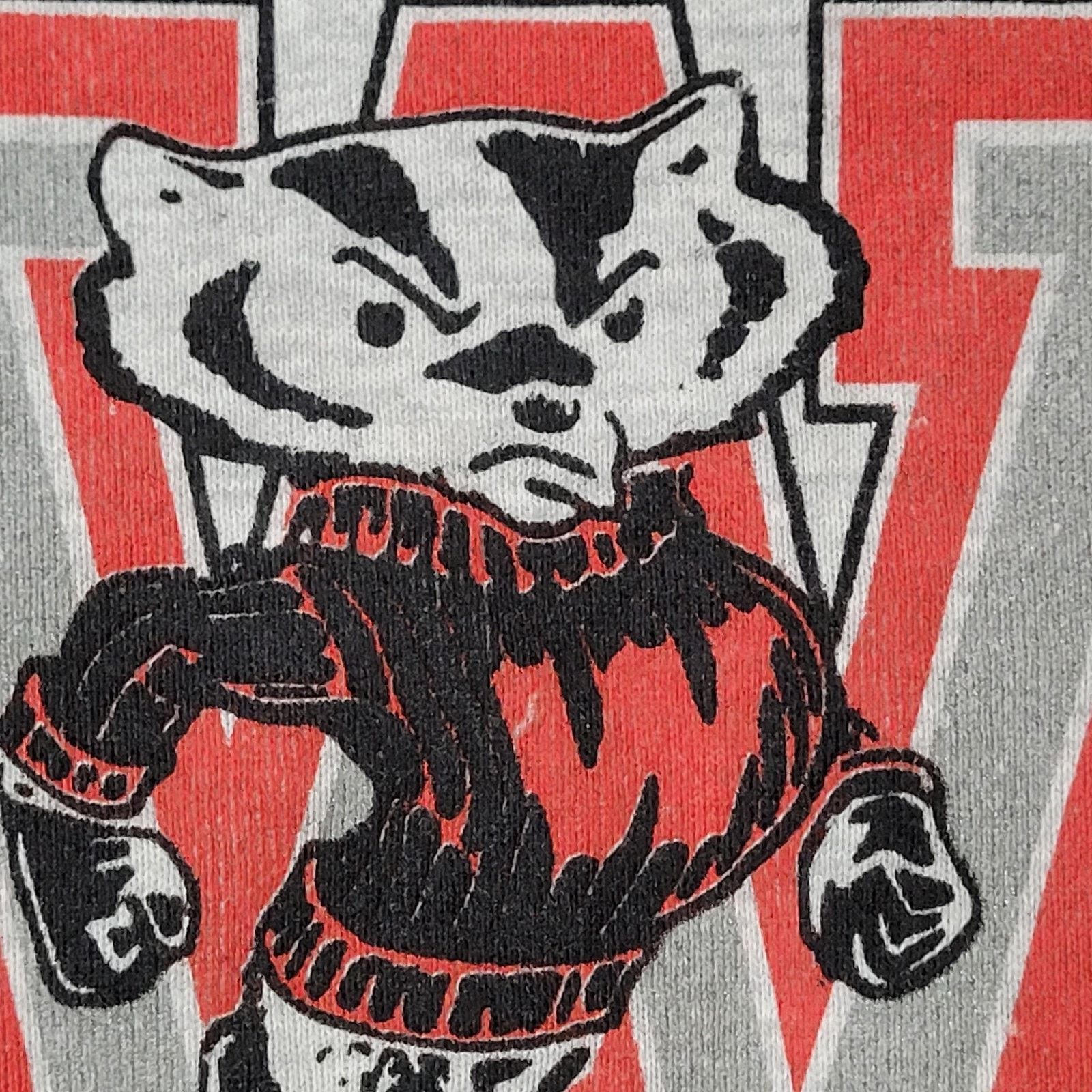 Vintage VTG Wisconsin Badgers Rose-Bowl Short-Sleeve Sweatshirt XL Size US XL / EU 56 / 4 - 4 Thumbnail